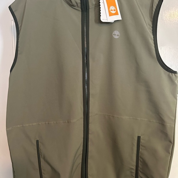 Timberland Men's Olive Vest - Picture 1 of 5